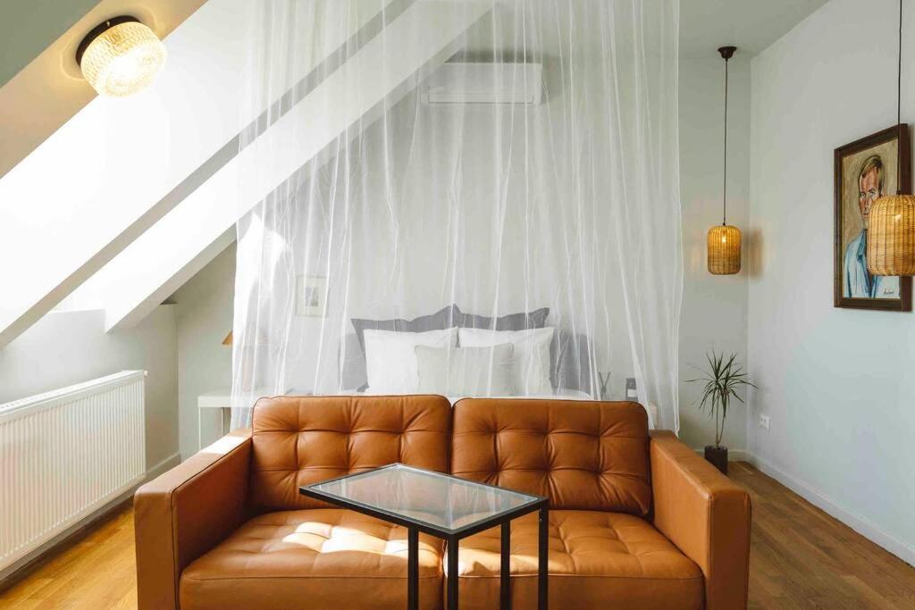 Vivando - Beautiful Studio B + Parking 布加勒斯特 外观 照片