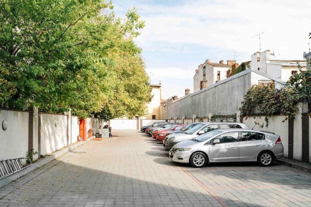 Vivando - Beautiful Studio B + Parking 布加勒斯特 外观 照片